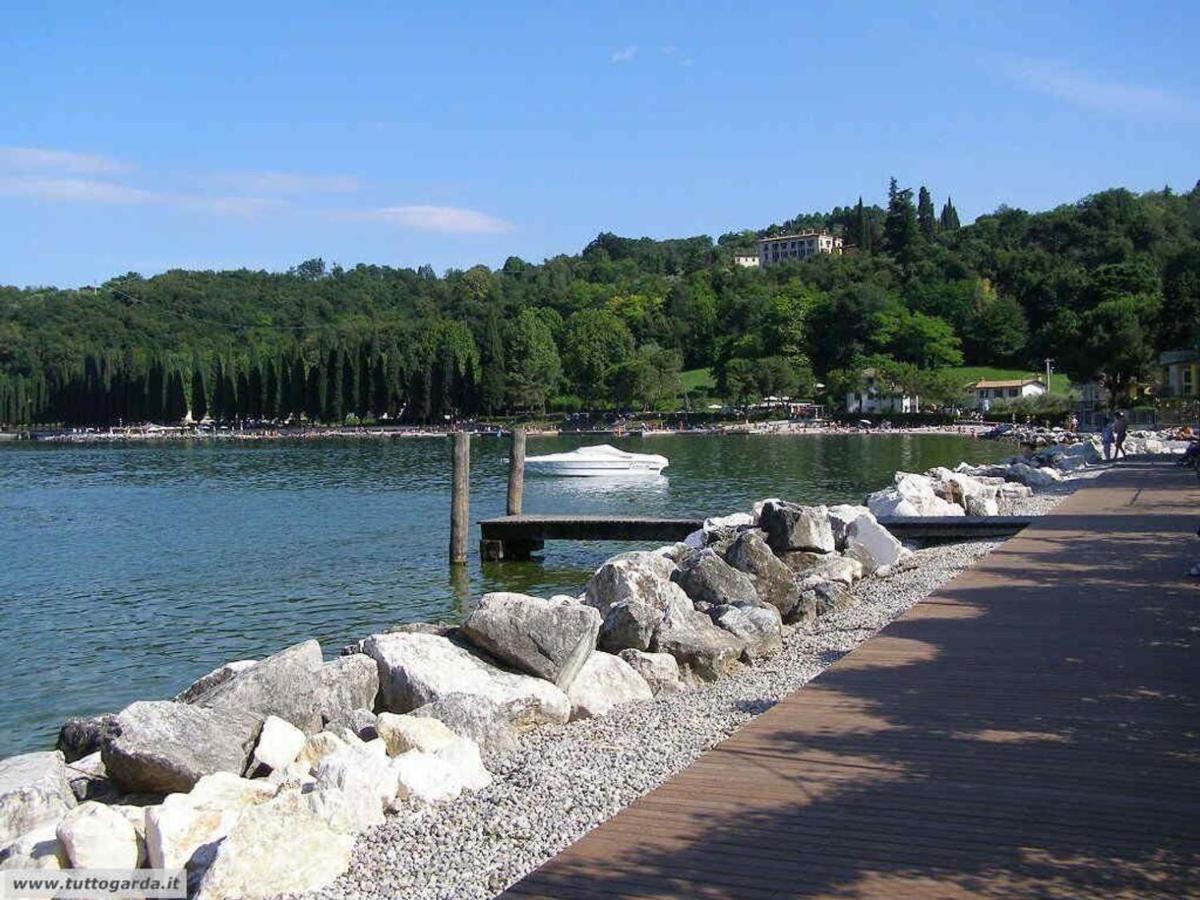 Villa Donne Del Lago Vittoria Salo Luaran gambar